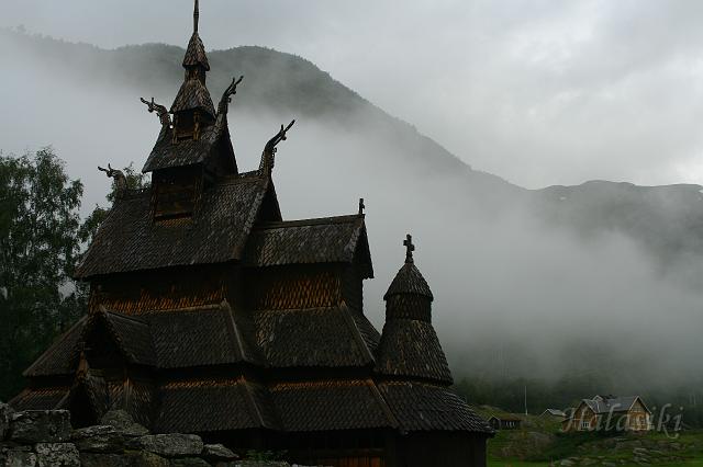 Norwegia (2387).JPG - Norwegia - kościół słupowy w Borgund